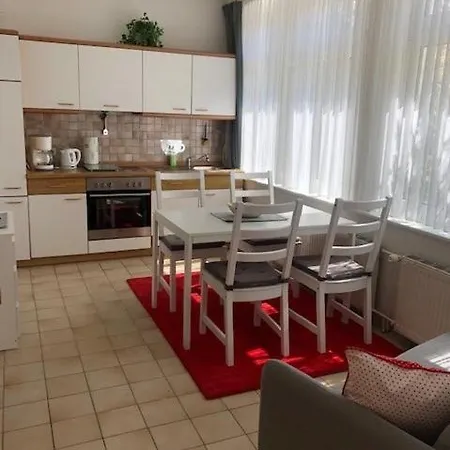 Haus Zur Eiche 1 * Dahme (Schleswig-Holstein)